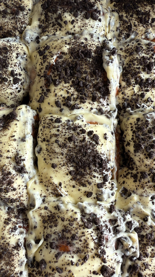 Cookies + Cream Roll